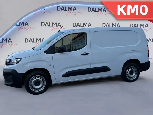 Peugeot Partner view 2