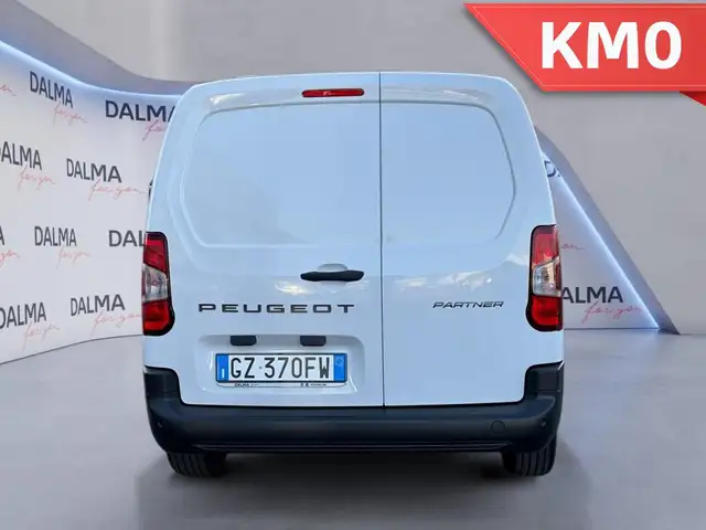 Peugeot Partner view 4