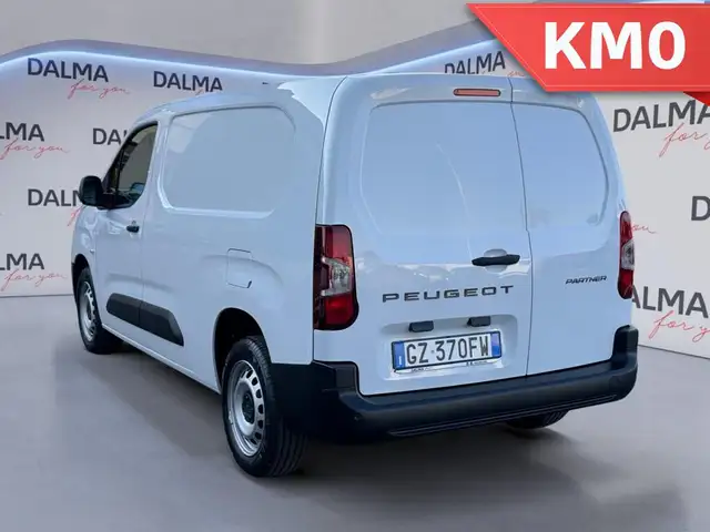Peugeot Partner view 3
