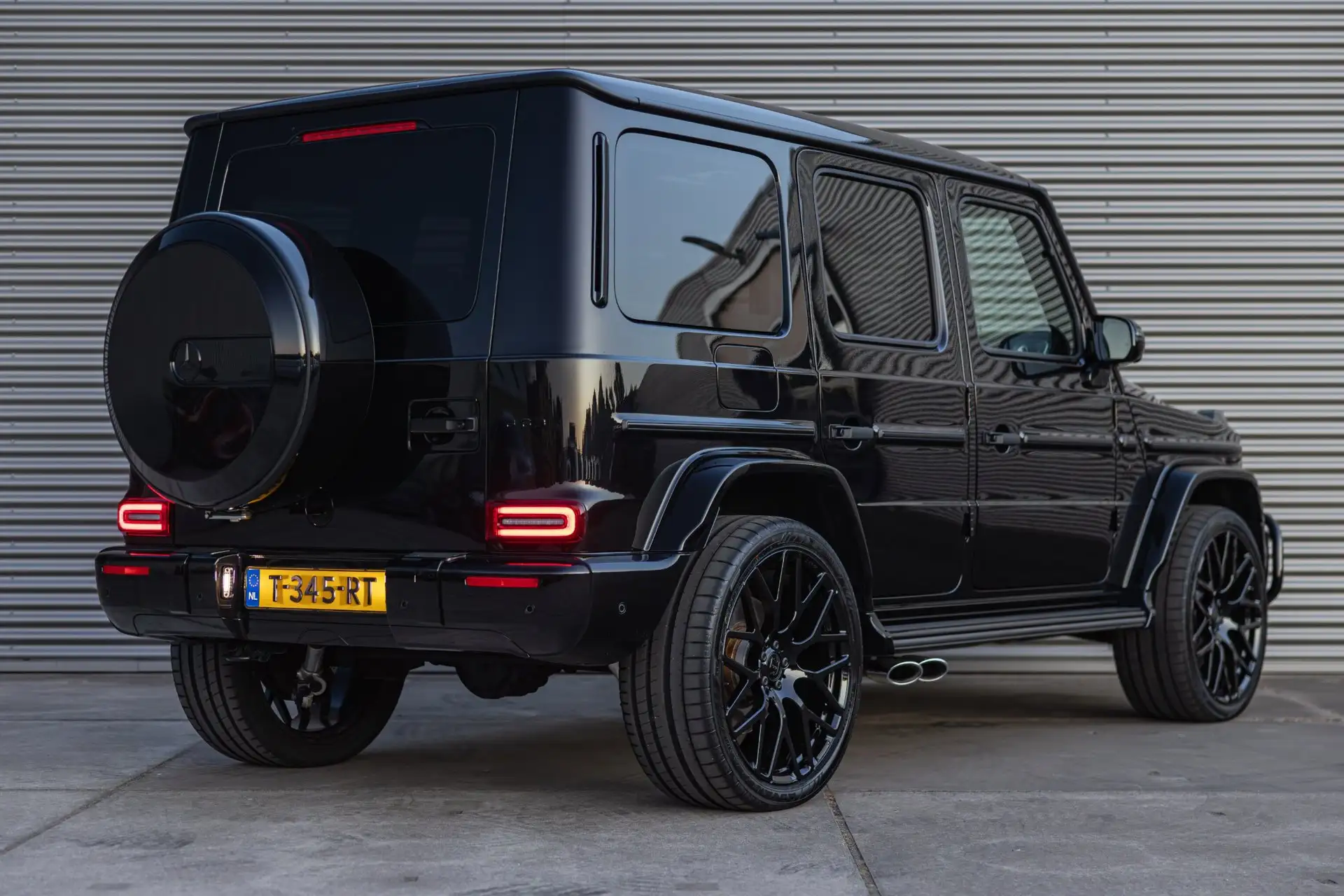 벤츠 G-Class G 63 AMG 2023 검정 사진 2