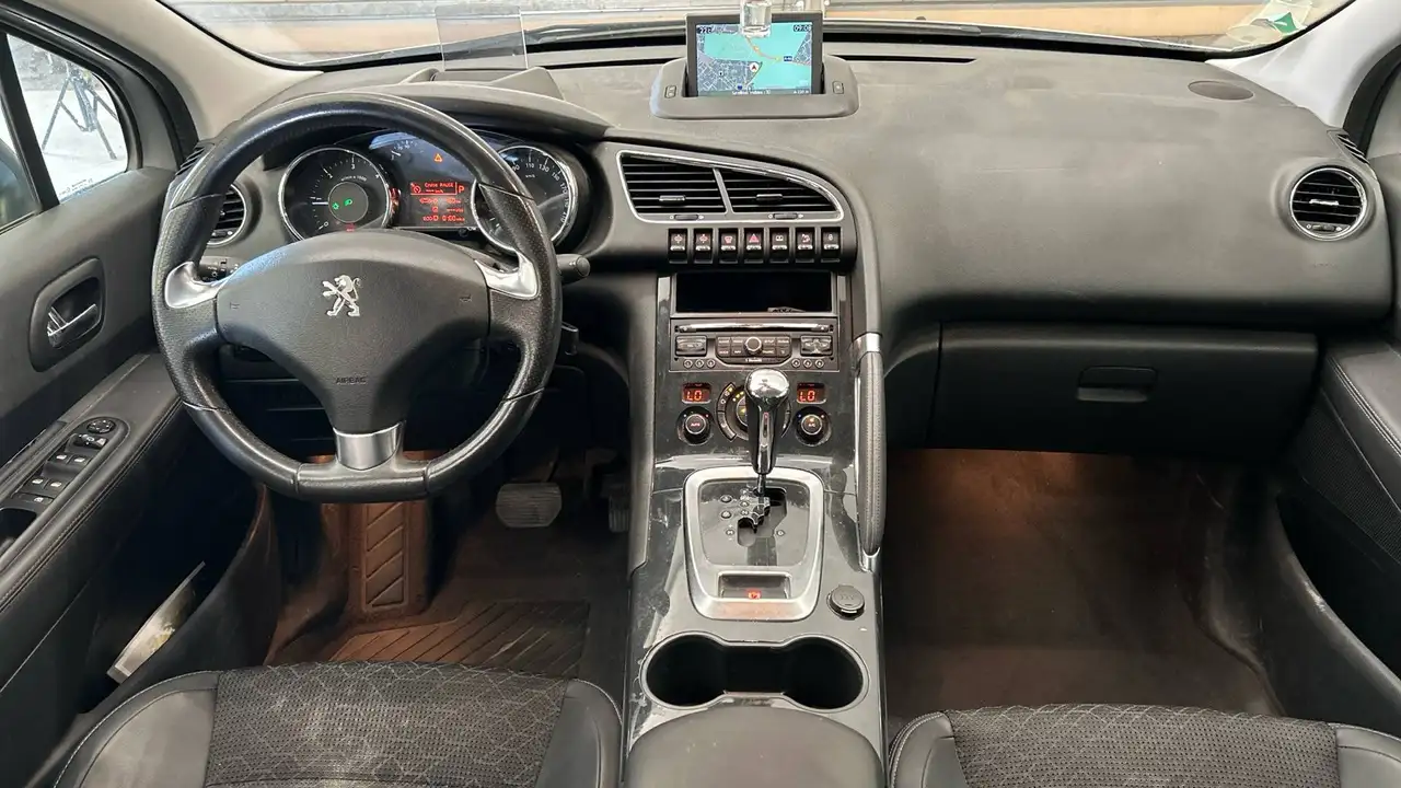 Peugeot 3008 3008 — photo 8