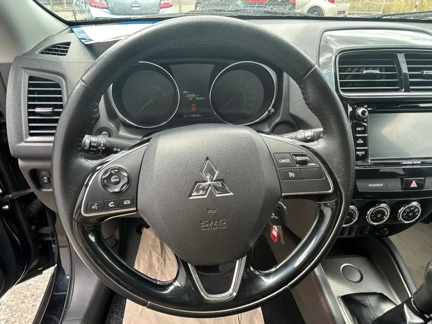 Mitsubishi ASX 1.6Edition Klimaauto./RFK/Blue./Navi/Tempo/8-Aluf. Schwarz - 2