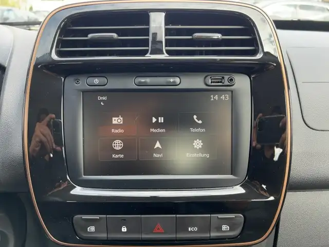 Dacia Spring view 14