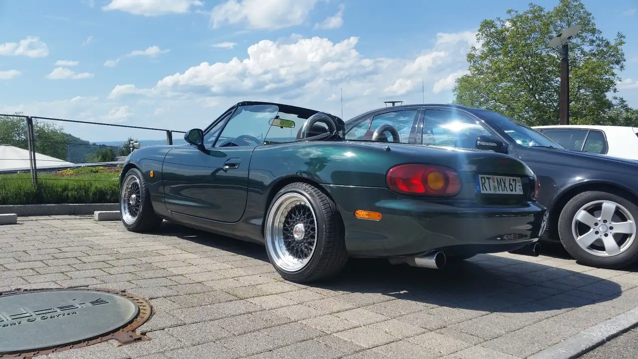 Mazda MX-5 1.6i 16V, foto 2