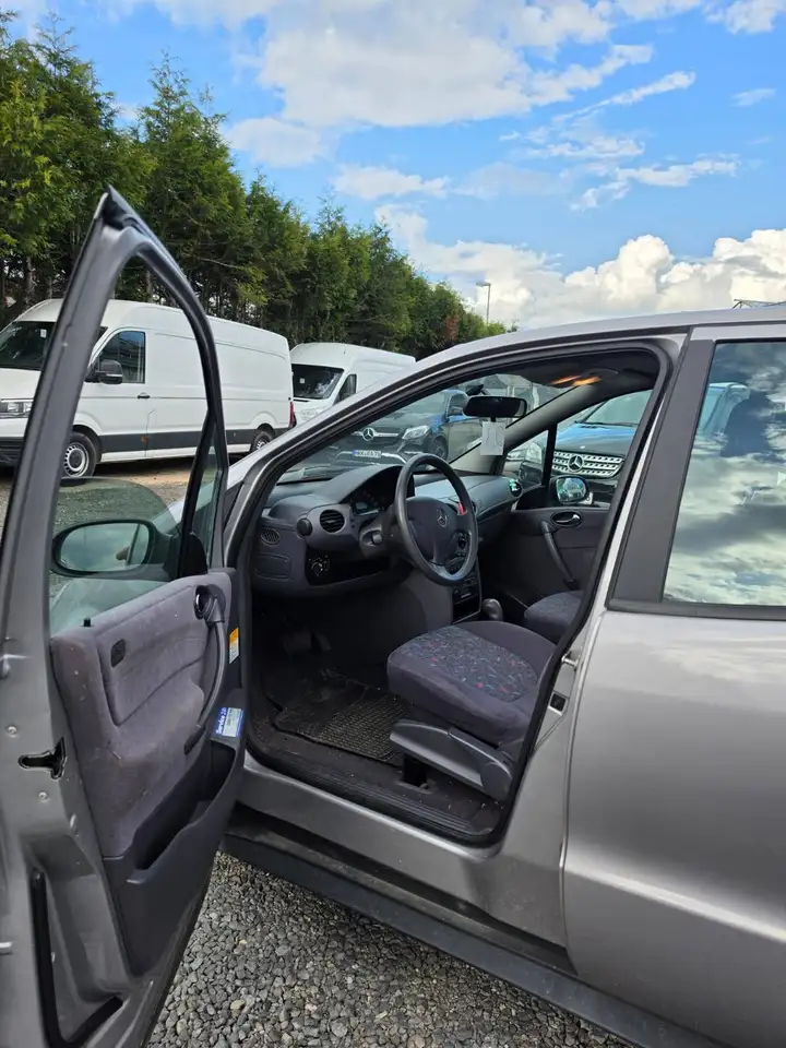 Mercedes-Benz A 160 A-Klasse Elegance automatik, foto 5