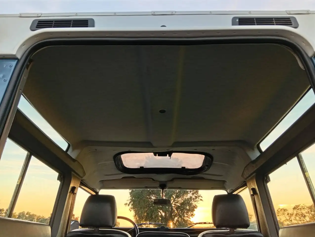 Land Rover Defender 90 2.5 td Hard Top, foto 8