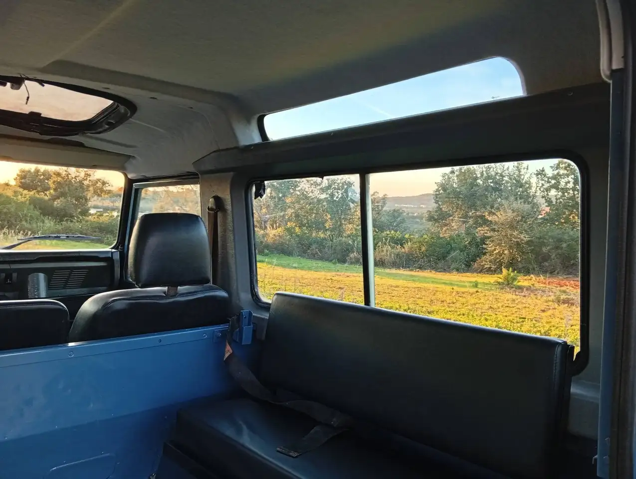 Land Rover Defender 90 2.5 td Hard Top, foto 5