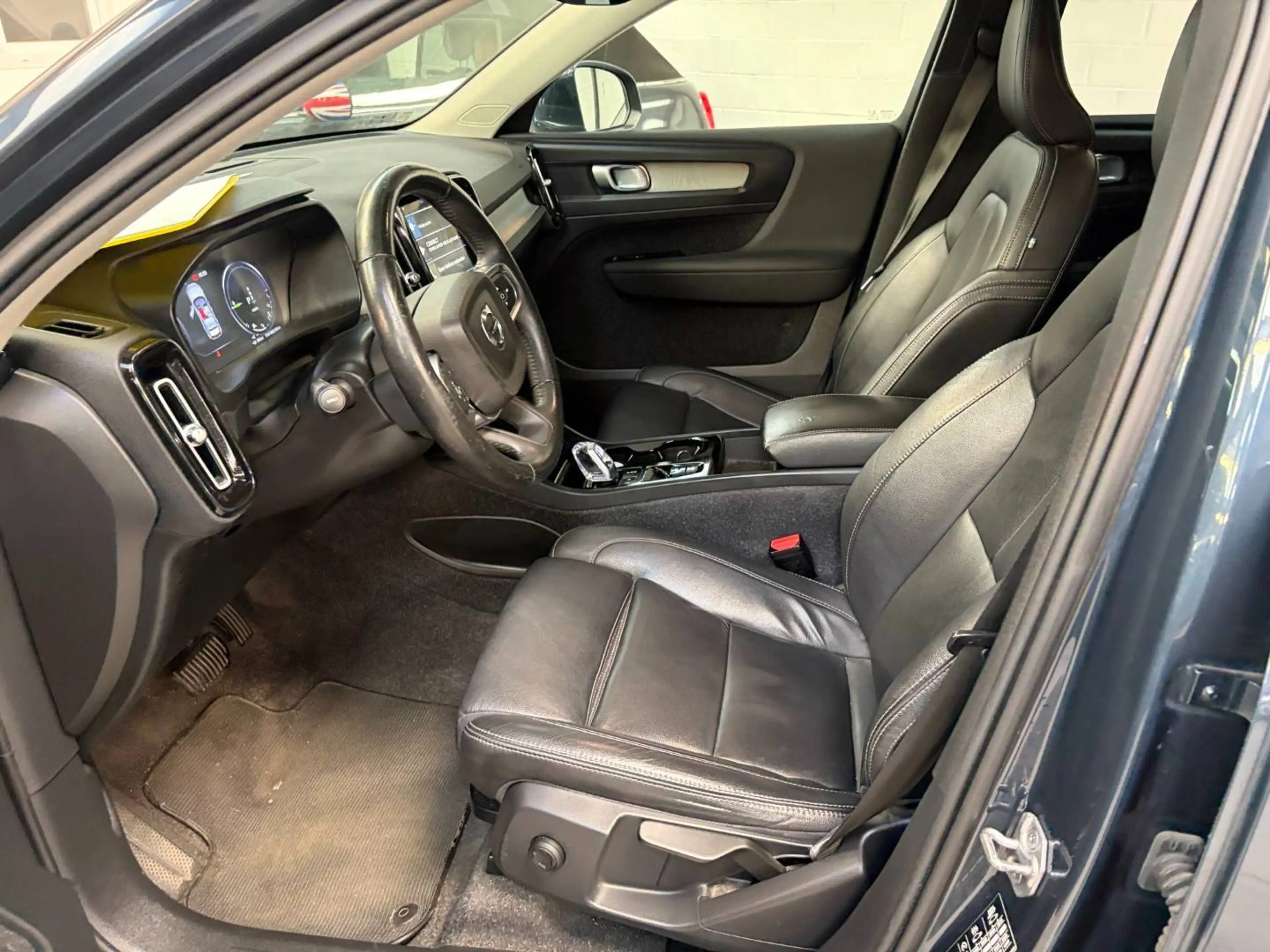 Volvo XC40 XC40 1.5 T5 PHEV Inscription — photo 10