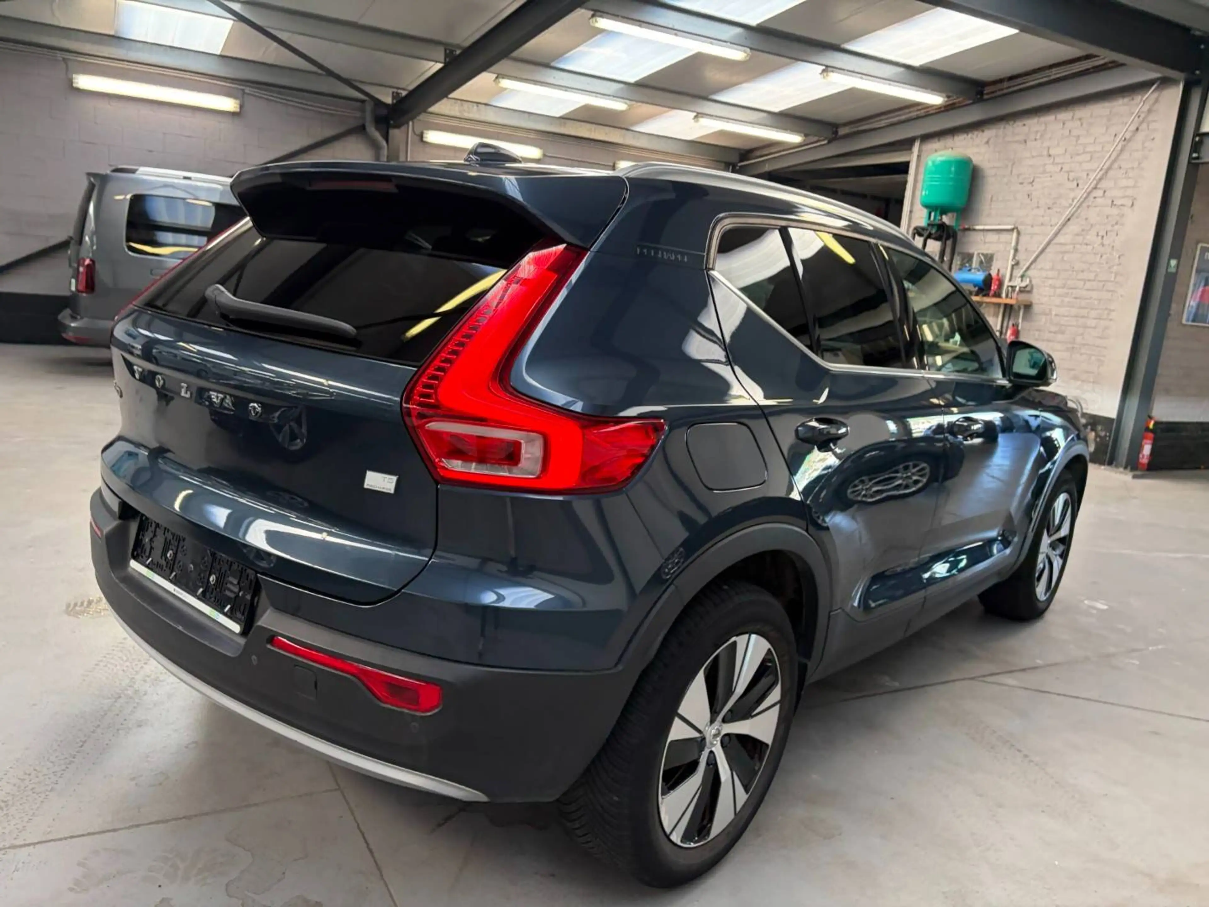 Volvo XC40 XC40 1.5 T5 PHEV Inscription — photo 4