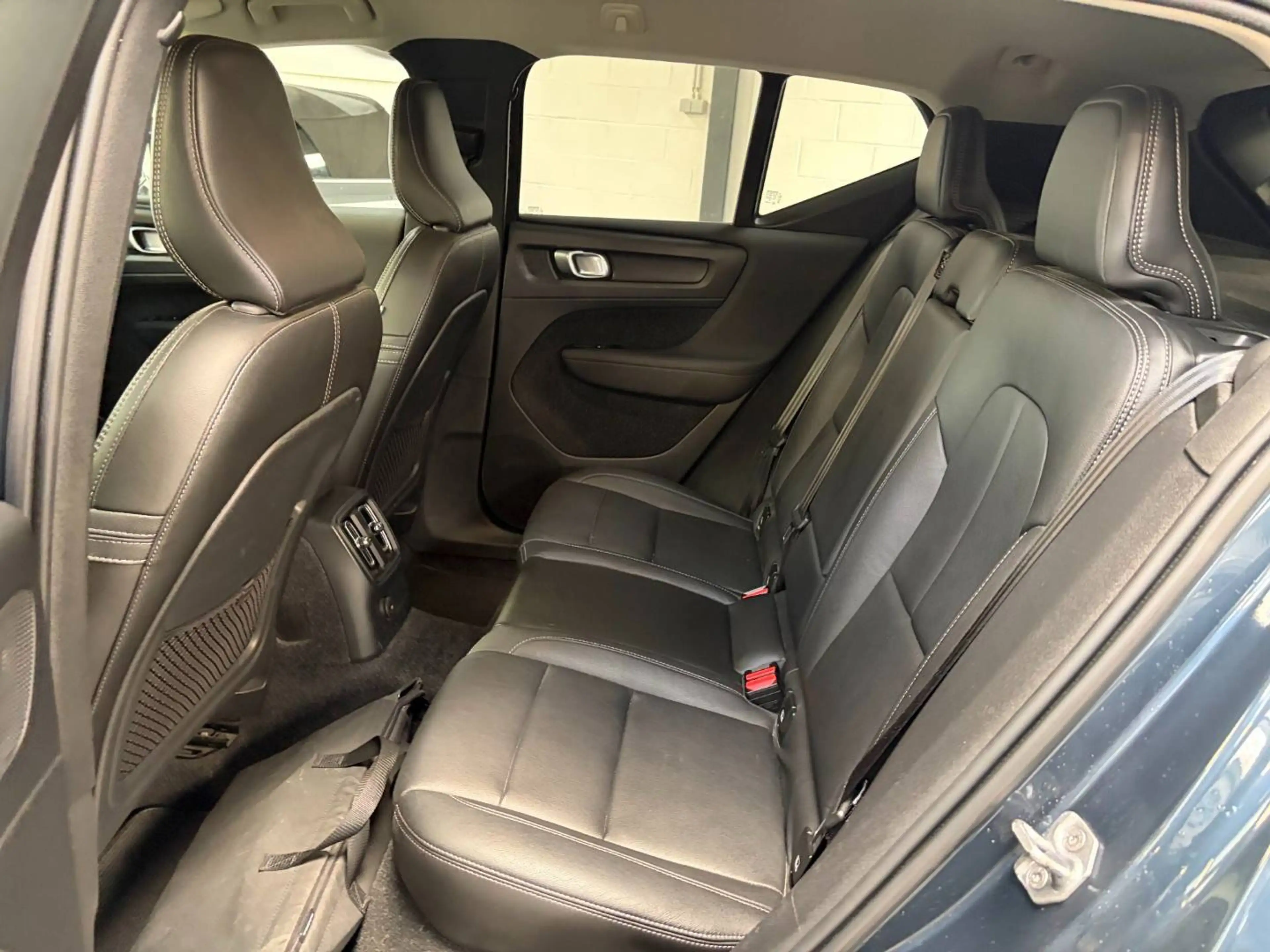 Volvo XC40 XC40 1.5 T5 PHEV Inscription — photo 12