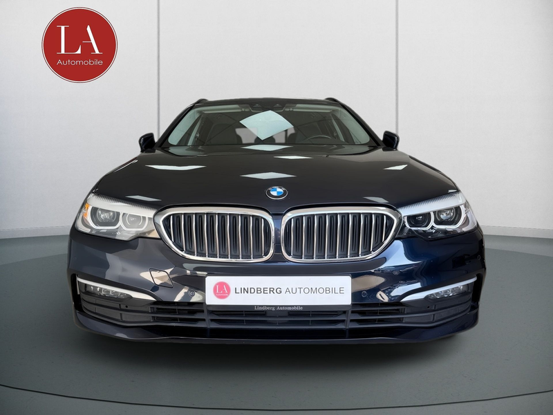 BMW 520 d Touring*RFK*STZBLFT*SHZ*AHK* — photo 2