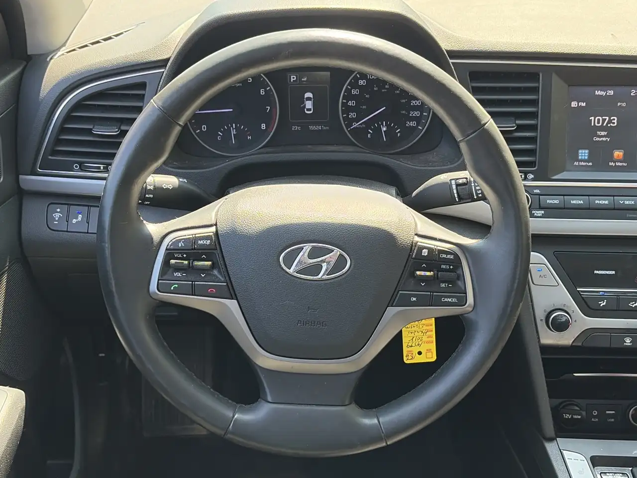Hyundai ELANTRA снимка Hyundai ELANTRA
