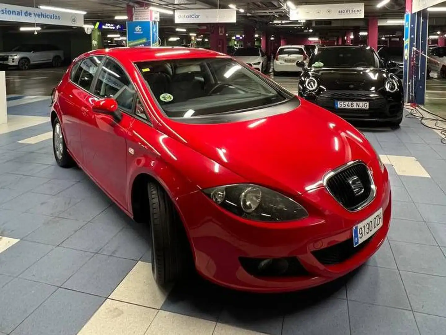 SEAT Leon León 1.9TDI Stylance Stylance Rojo - 2