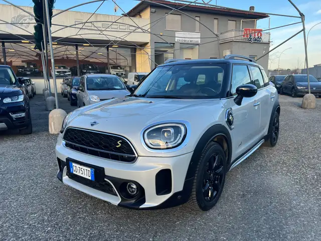 MINI Cooper SE Countryman