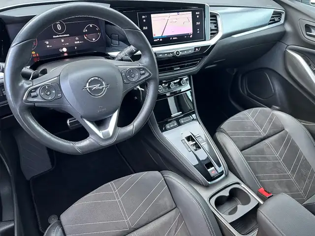 Opel Grandland view 9