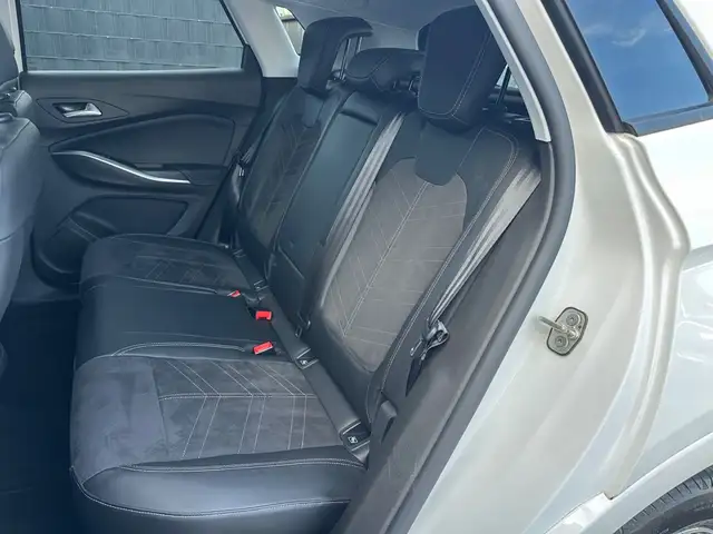 Opel Grandland view 13