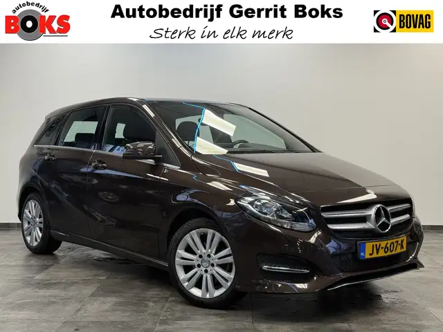 Mercedes-Benz B 180 Ambition PDC 17'' ACC NAVI