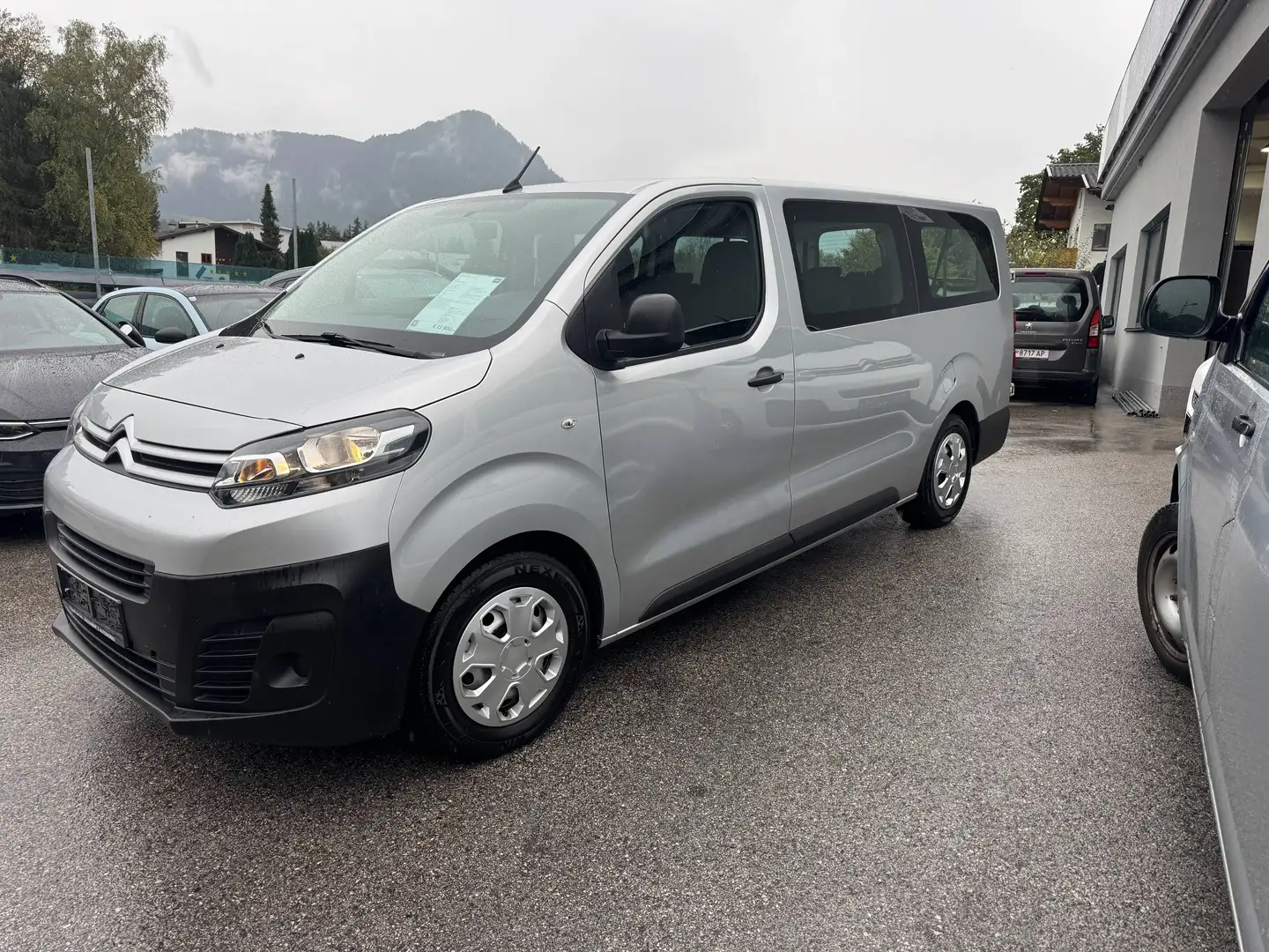 Citroen Jumpy (L3) Grau - 1