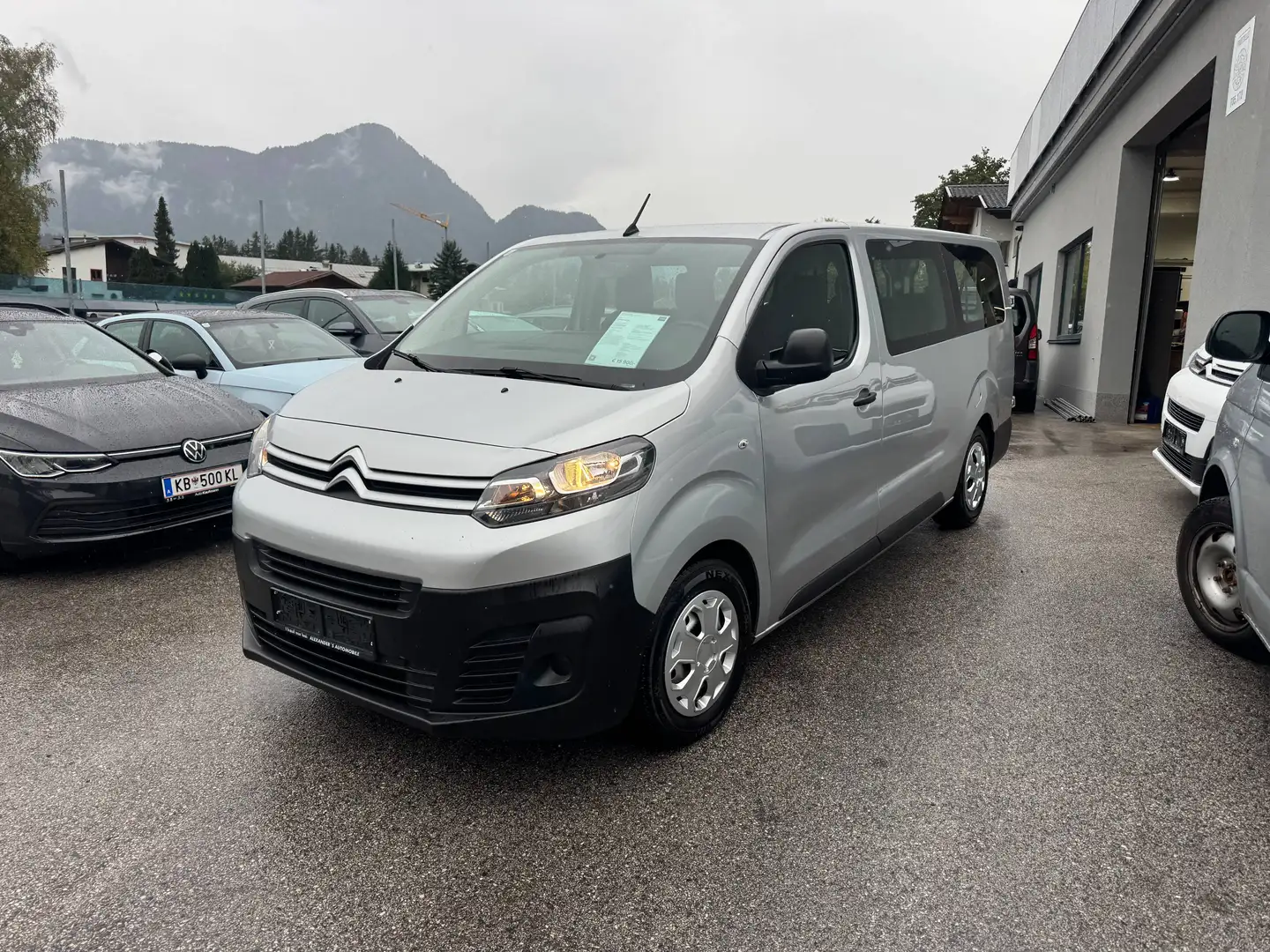 Citroen Jumpy (L3) Grau - 2