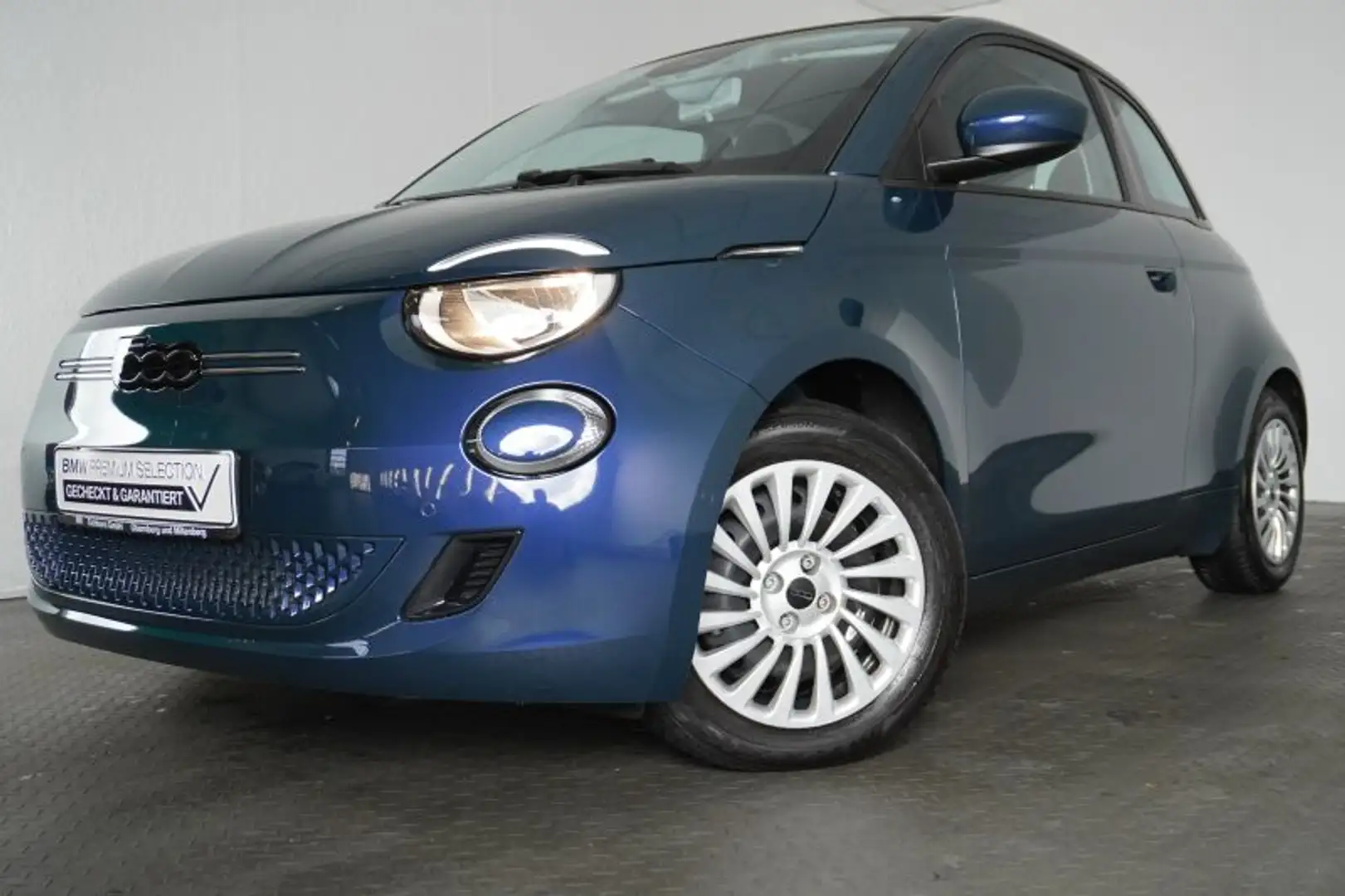 Fiat 500e Cabrio La Nuova *NAVI.SITZHZG..KLIMA.RFK* Grün - 1