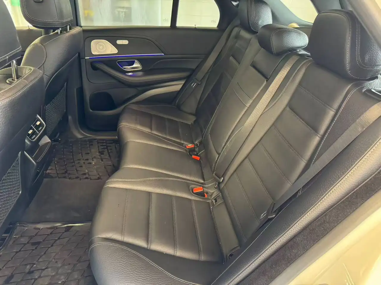 Mercedes-Benz GLE photo Mercedes-Benz GLE