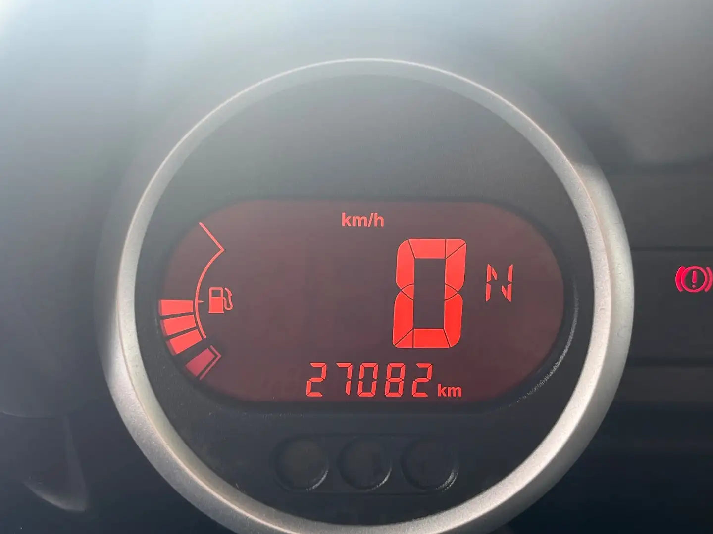 Renault Twingo Paris. 1.HAND ,Tüv neu Nur 27000 km Gris - 2