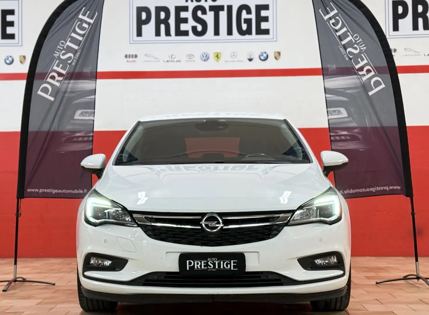 Opel Astra Astra 5p 1.6 cdti (ecoflex) Cosmo s Weiß - 2