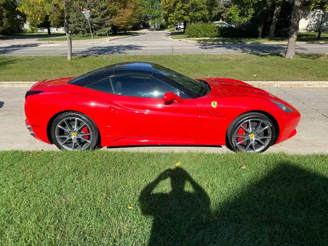Ferrari California 2011 — photo 3