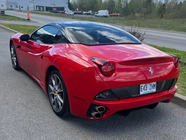 Ferrari California 2011 — photo 6