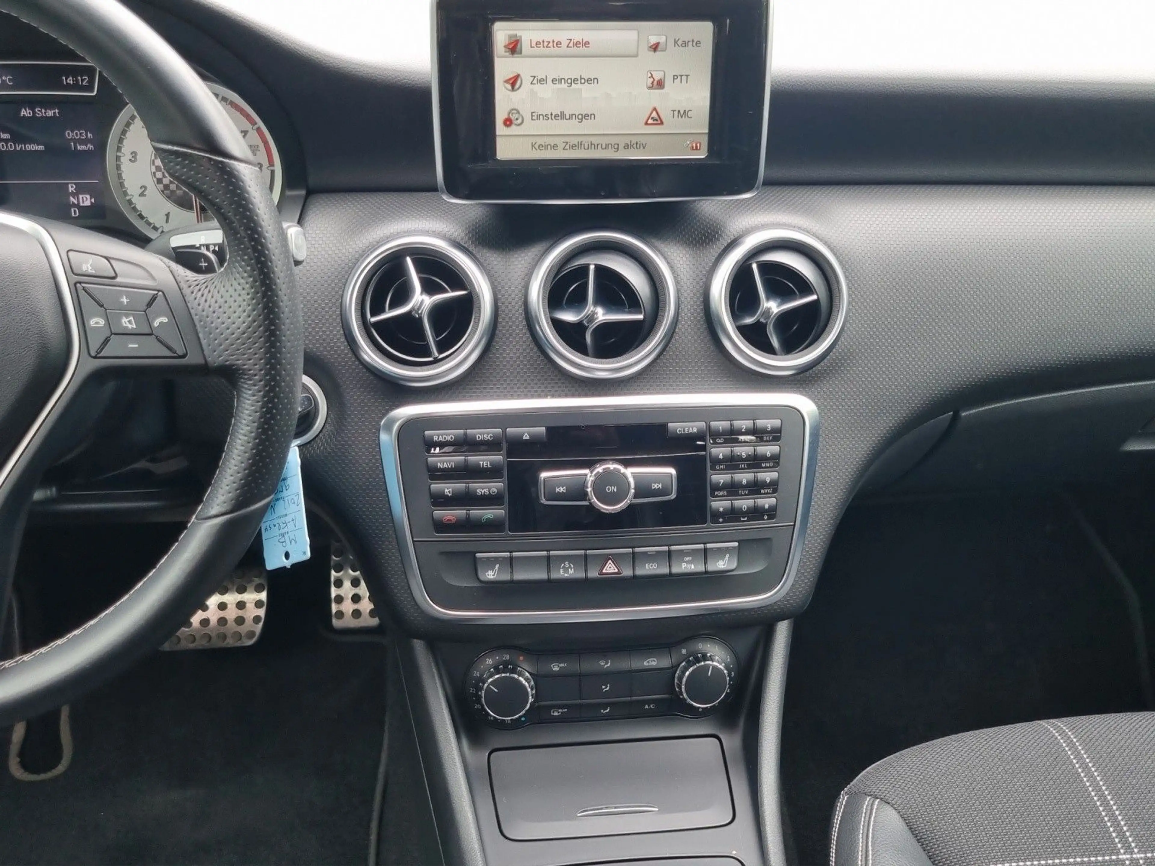Mercedes-Benz A 180 A180 BlueEfficiency Urban  TÜV/SERVICE/GARANTIE — photo 14