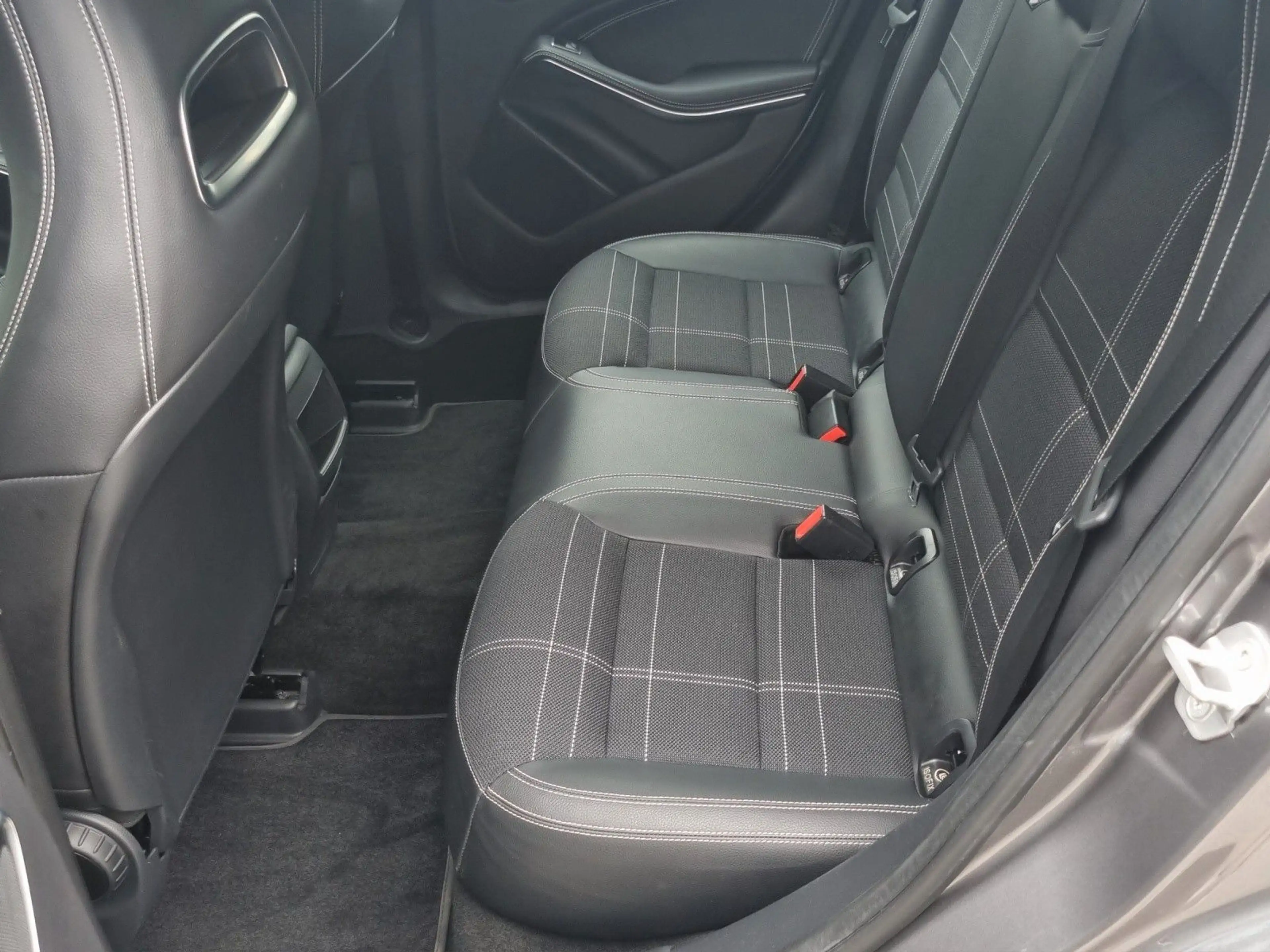 Mercedes-Benz A 180 A180 BlueEfficiency Urban  TÜV/SERVICE/GARANTIE — photo 15