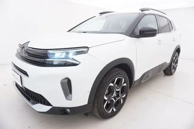 Citroen C5 Aircross view 9