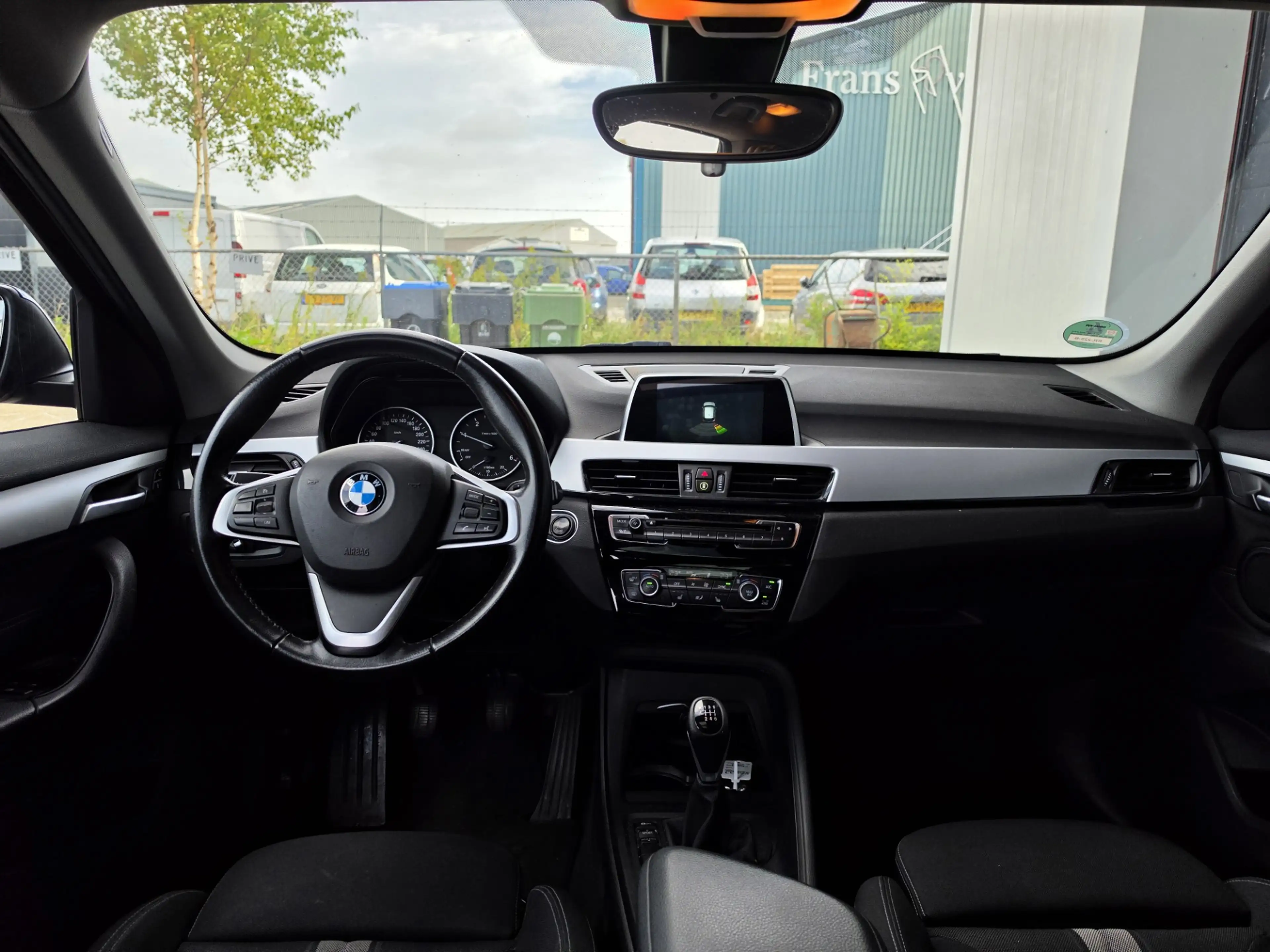 BMW X1 SDrive16d Executive|Panoramadak|LED|Stoelverwarmin — photo 7