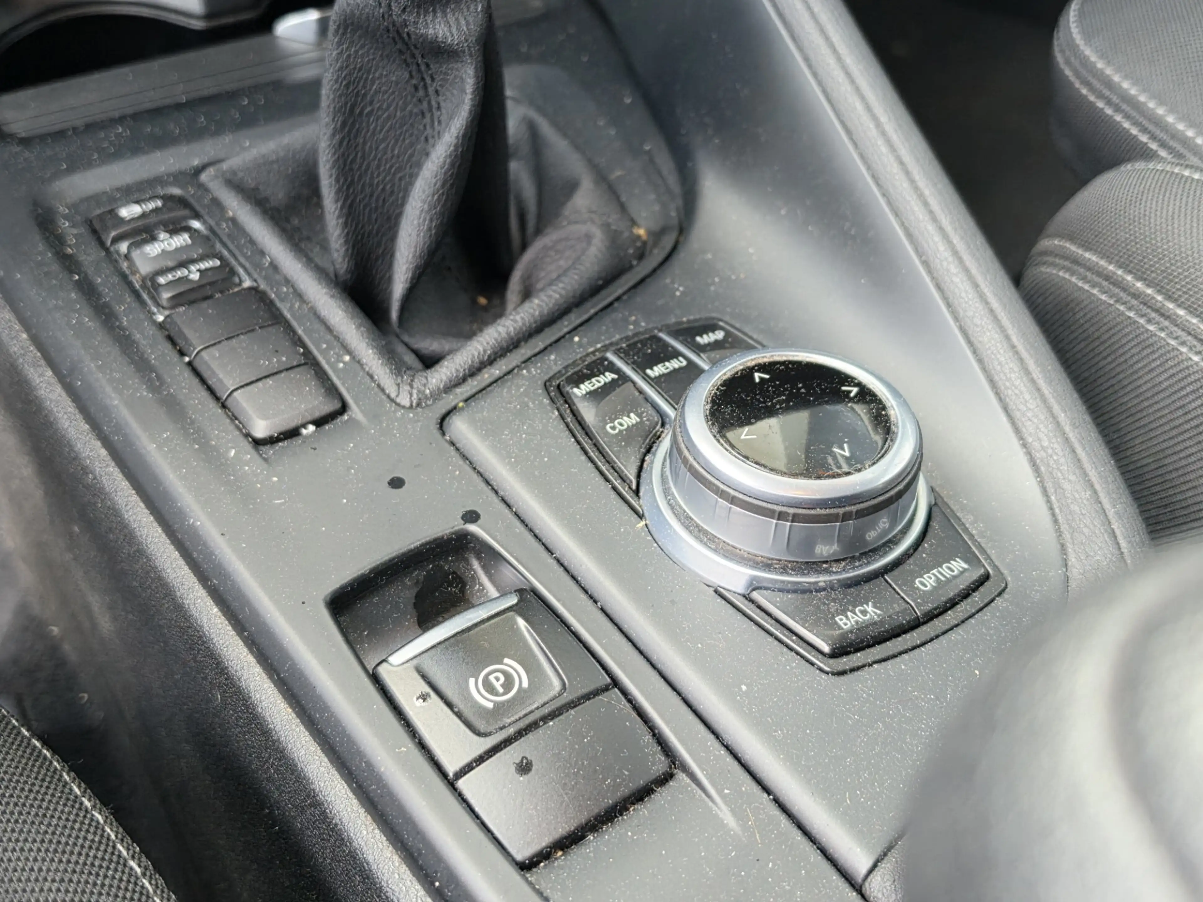 BMW X1 SDrive16d Executive|Panoramadak|LED|Stoelverwarmin — photo 14