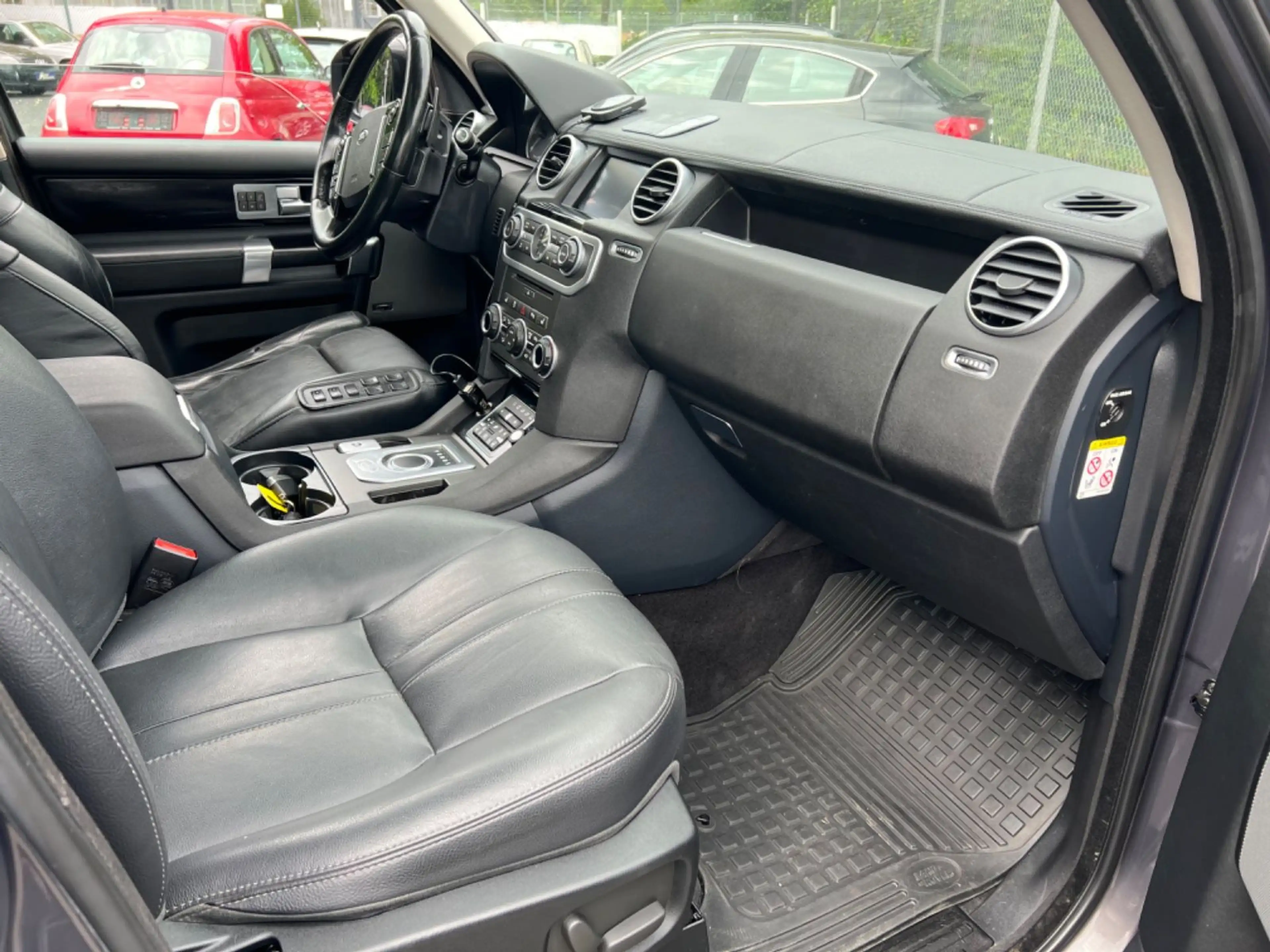 Land Rover Discovery 4 SDV6 HSE 7xSitzplätze — photo 10