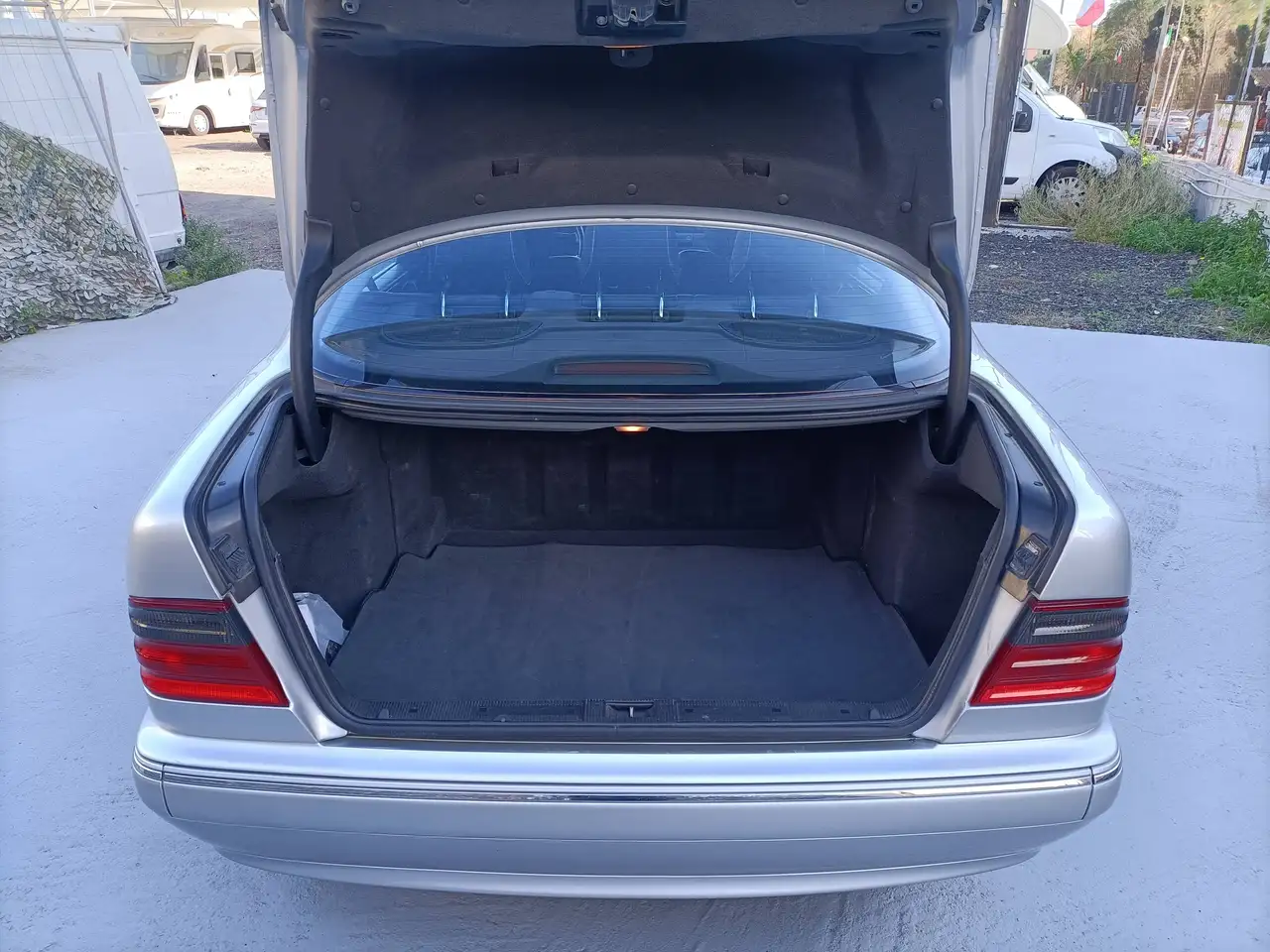 Mercedes-Benz E 320 CDi TDi Avantgarde CON TETTO APRIBILE ZAMPOGNAUTO CT, foto 9
