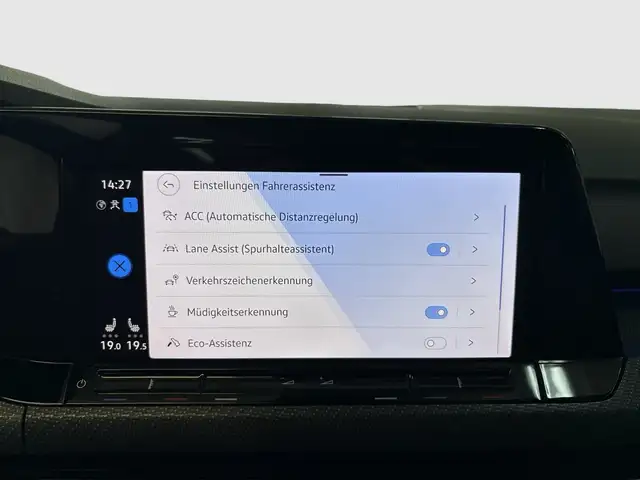 Volkswagen Golf view 16