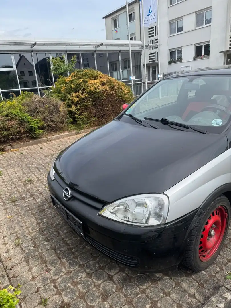 Opel Corsa 1.2 Black & Silver+ - 1