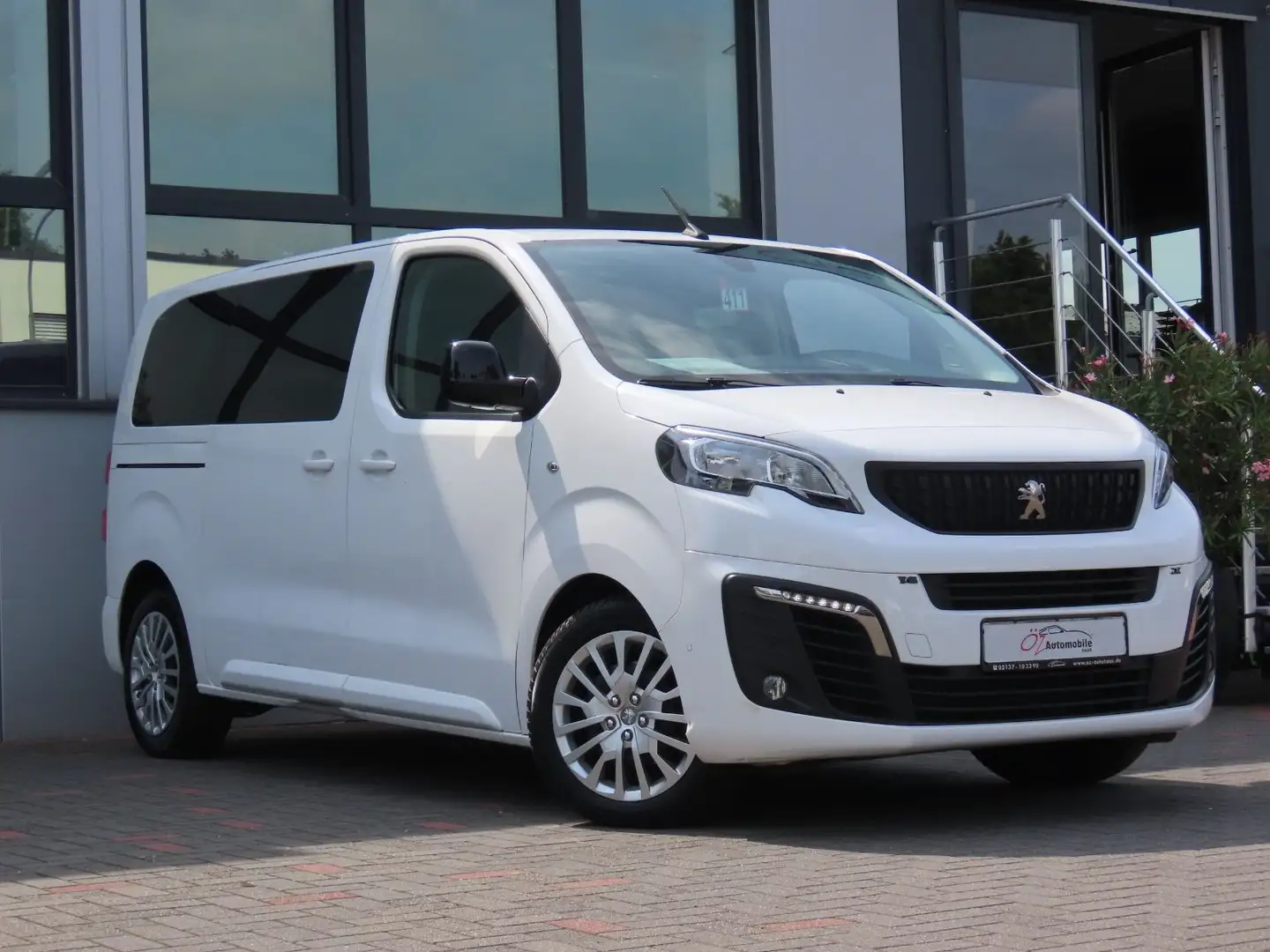 Peugeot Traveller Business L2 Autom. Navigation Kamera Blanco - 2