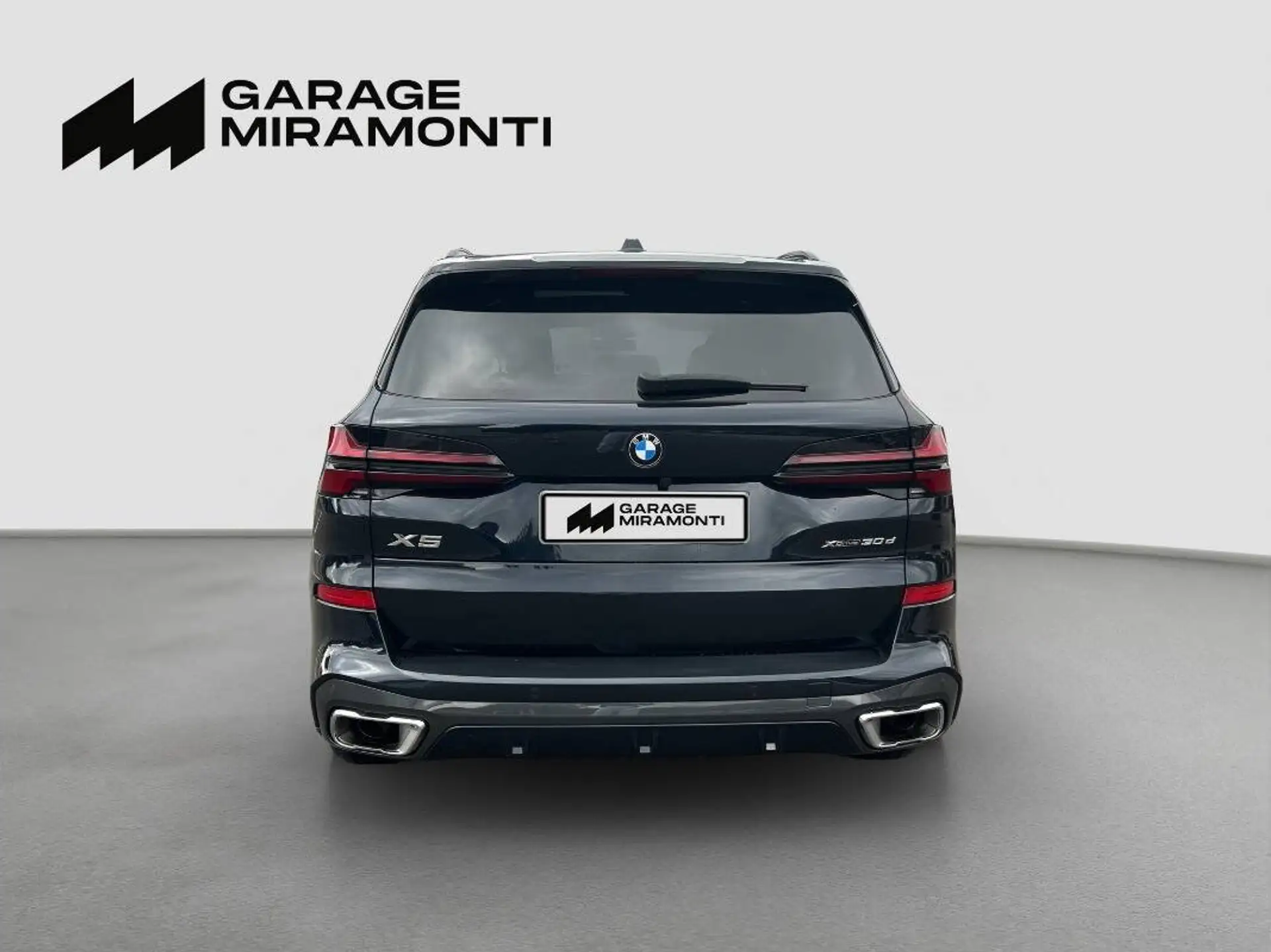 BMW X5 2024 네이비 사진 4