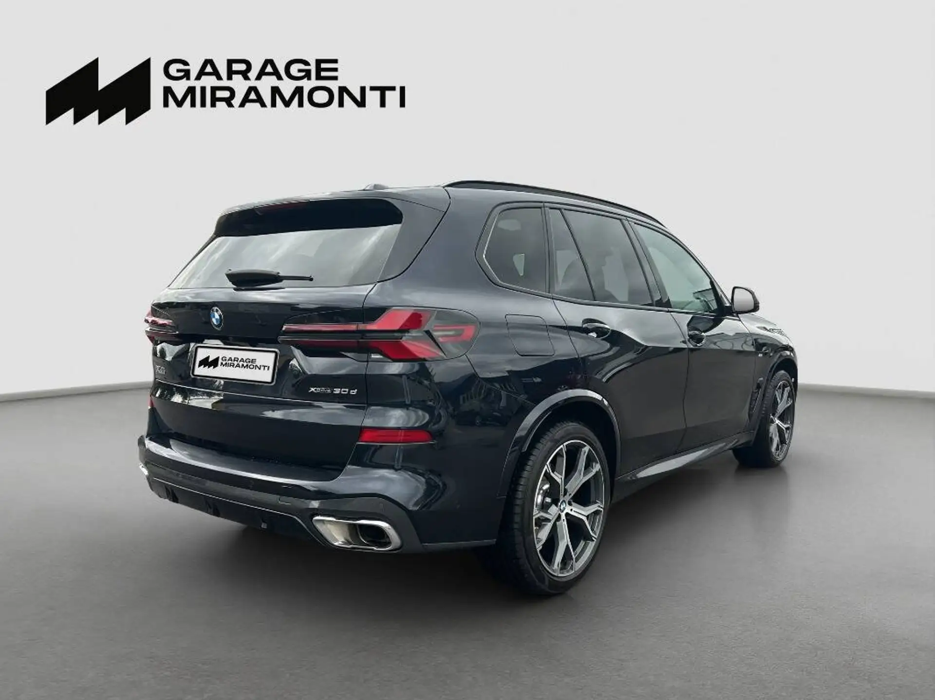 BMW X5 2024 네이비 사진 8