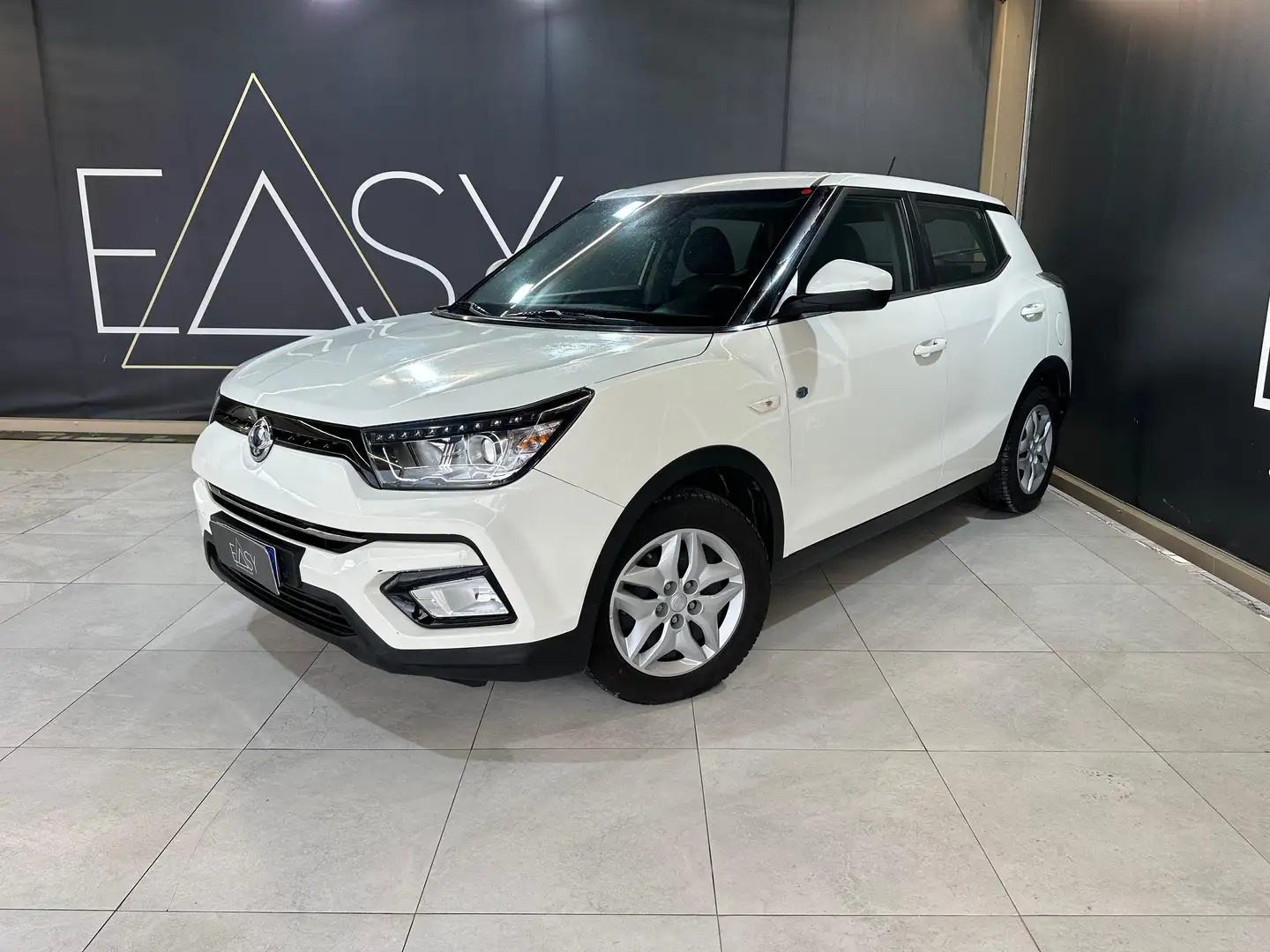 SsangYong Tivoli 1.6d Be Cool TA 2wd my18 Bianco - 1