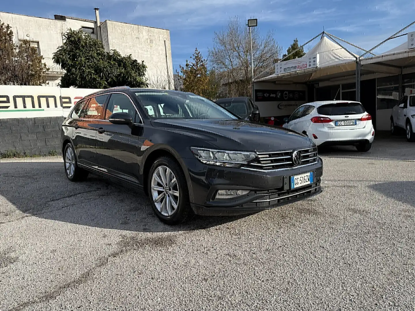 Volkswagen Passat Variant 2.0 TDI SCR 122 CV EVO DSG Business Grau - 1