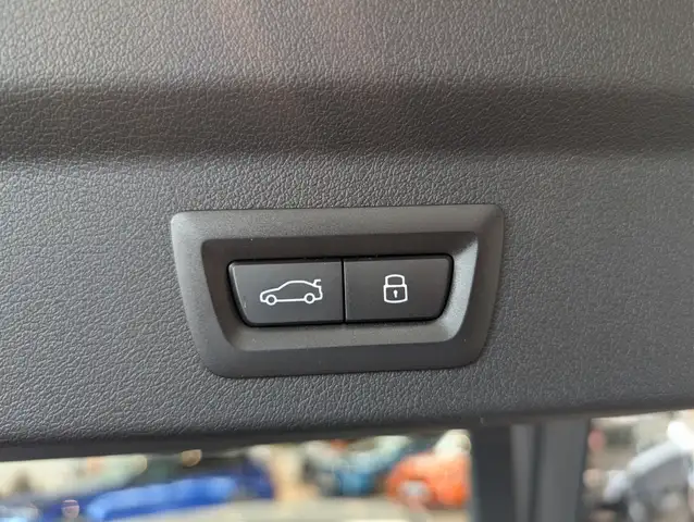 BMW X2 view 24