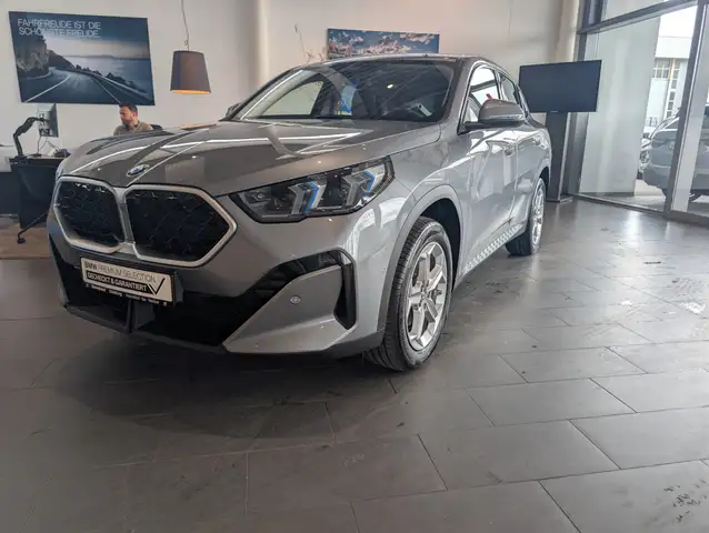 BMW X2 view 5