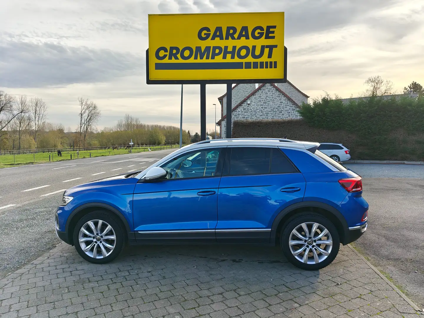 Volkswagen T-Roc T-Roc 1.0 TSI OPF Style Blauw - 1