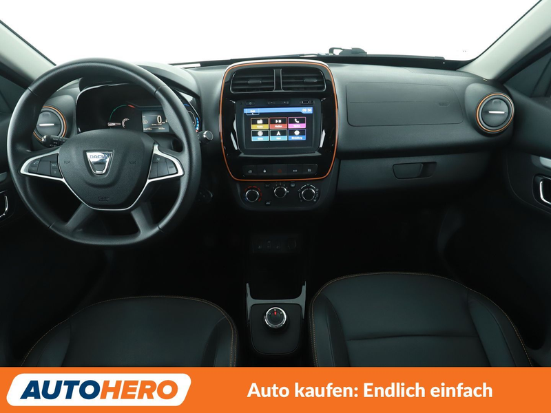 Dacia Spring electric drive 33 kW Comfort Plus Aut.*NAVI*PDC* — photo 12