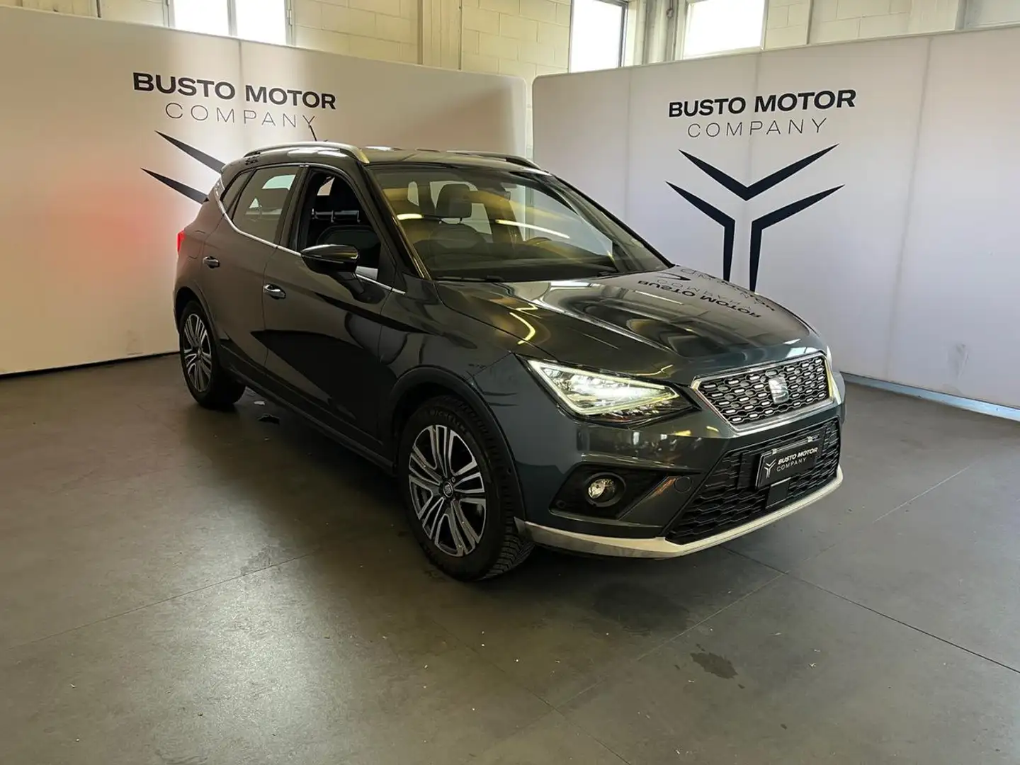 SEAT Arona 1.0 EcoTSI XCELLENCE NEOPATENTATI Grigio - 1