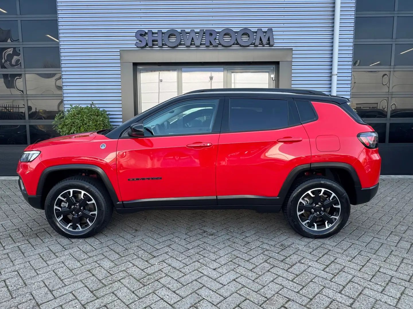 Jeep Compass 4xe 240 Plug-in Hybrid Electric Trailhawk Red - 2