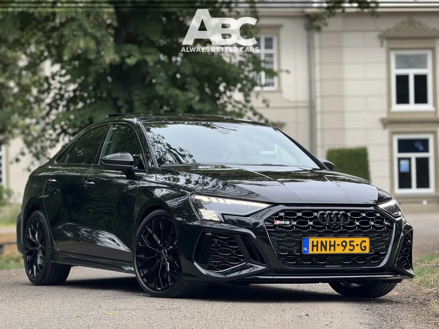 Audi RS3 Limousine 2.5 TFSI RS 3 quattro Zwart - 1